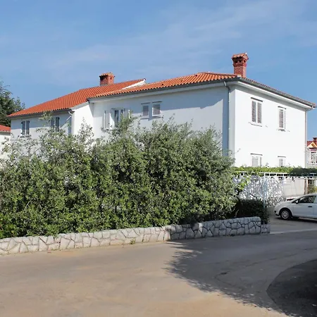 Rooms With A Parking Space Krk - 5371 Krk Town