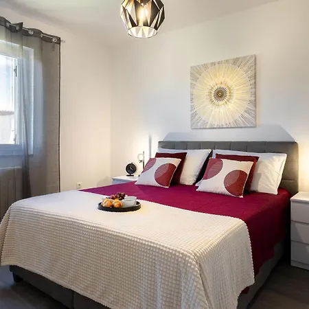 Gasthof Rooms With A Parking Space Krk - 5371