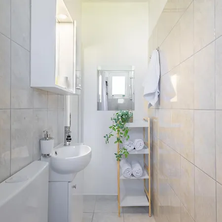 Gasthof Rooms With A Parking Space Krk - 5371 Krk Town