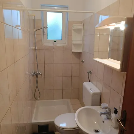 Gasthof Rooms With A Parking Space Krk - 5371